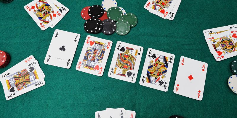 Vòng đấu quyết định độ mạnh yếu của tay bài trước khi kết thúc